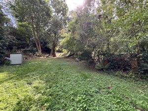 Photo 33- click for photo gallery